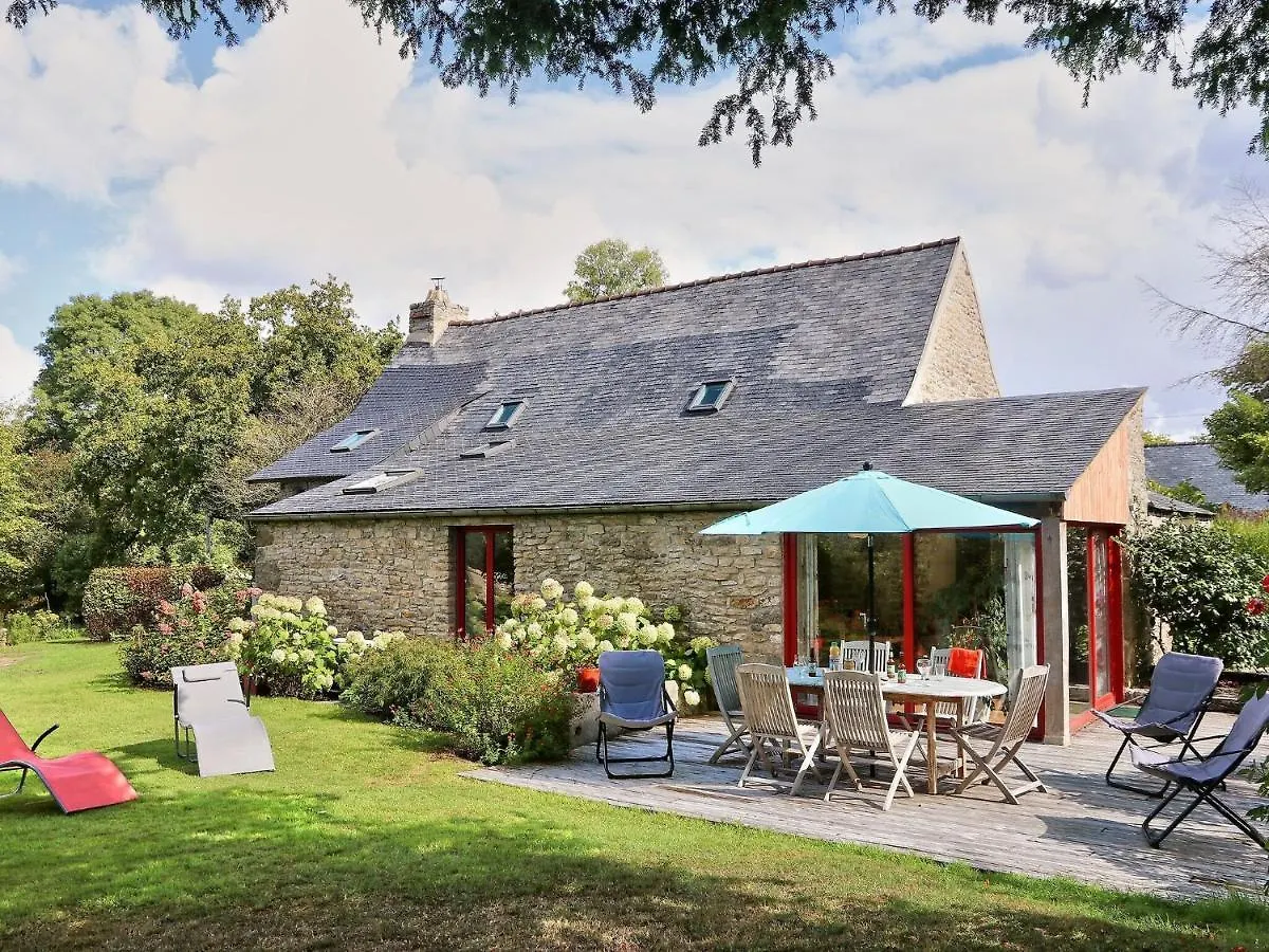 Cosy Holiday Home In Huelgoat With Terrace
